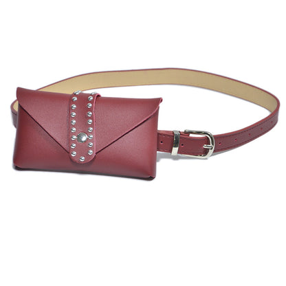 Three-dimensional rivet inlaid bag belt