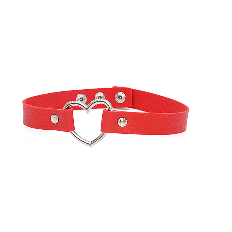 Harajuku heart-shaped peach heart collar\