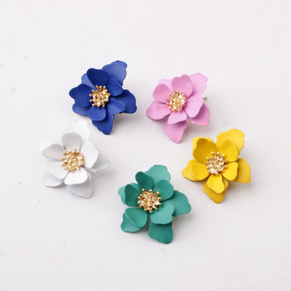 Frosted lacquer flower earrings