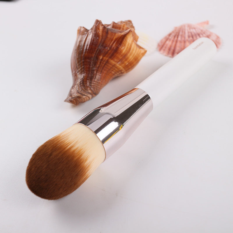 Moyu Rocket-Shaped Foundation Brush