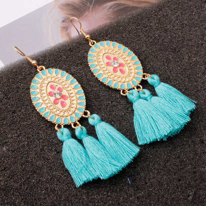 European and American earrings, fringed earrings.