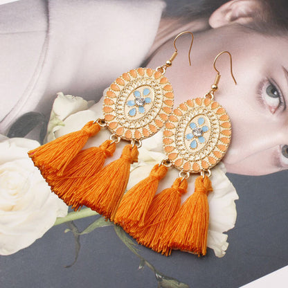 European and American earrings, fringed earrings.