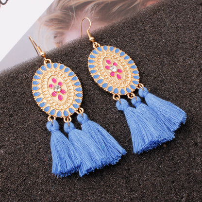 European and American earrings, fringed earrings.