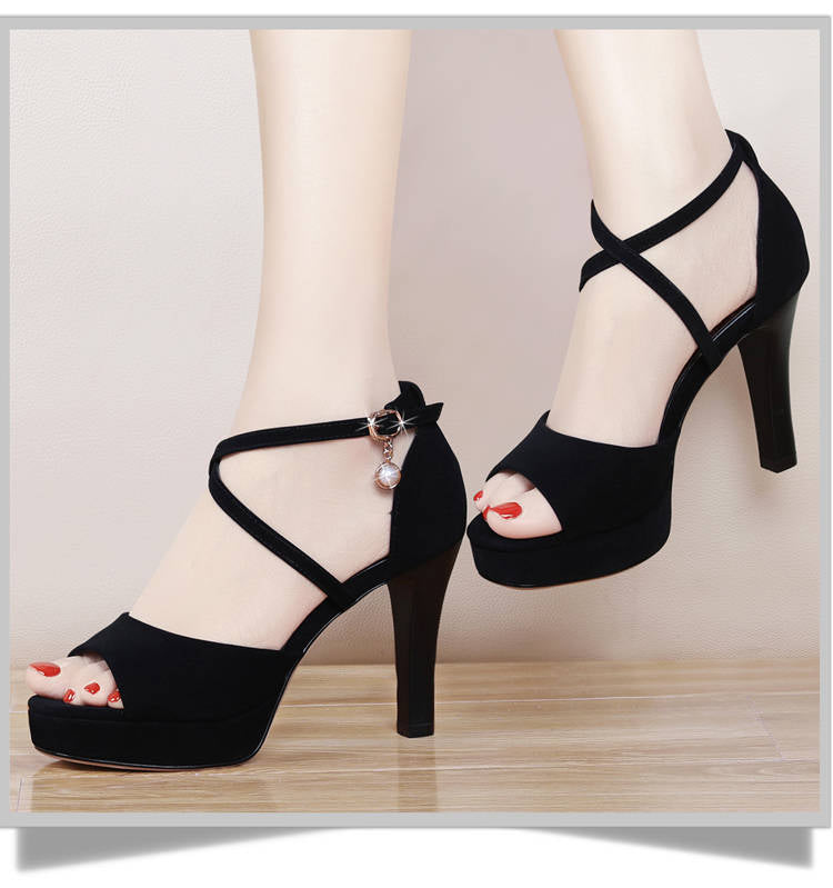 Fashion versatile women's shoes wholesale