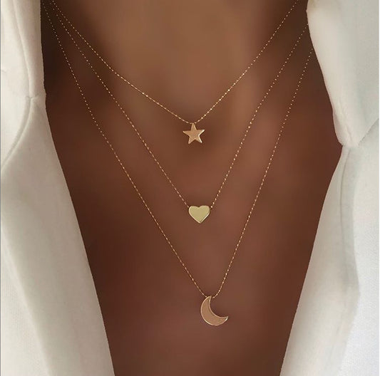 Gold Pendant Clavicle Necklace