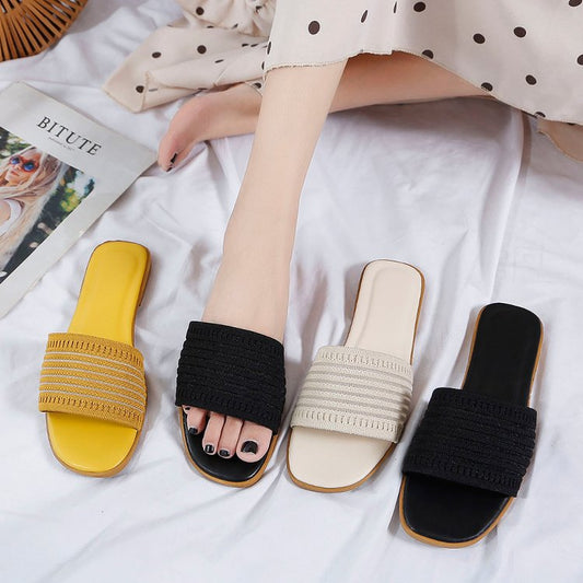 Flat-bottomed cool slippers for women