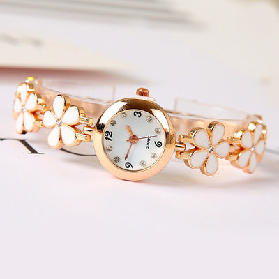 Four-leaf clover flower bracelet watch