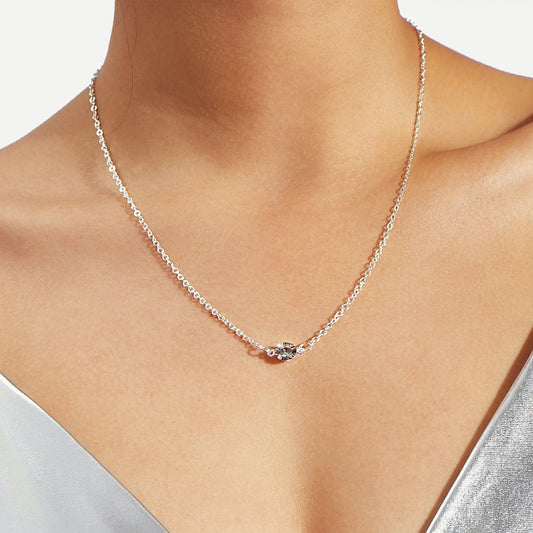 Retro simple diamond necklace clavicle necklace