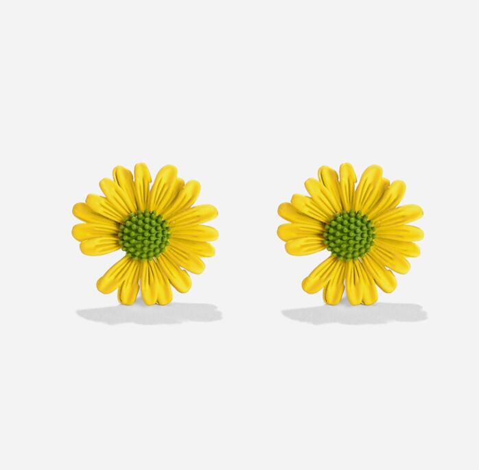 925 silver needle small daisy stud earrings