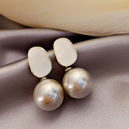 S925 Silver Needle Celebrity Pearl Earrings