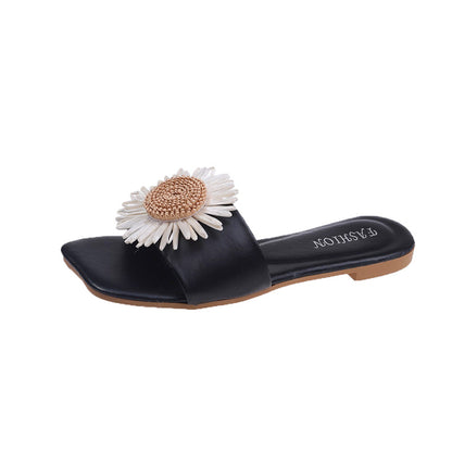 Flat-bottomed flower slippers