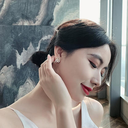 Chinese style white earrings