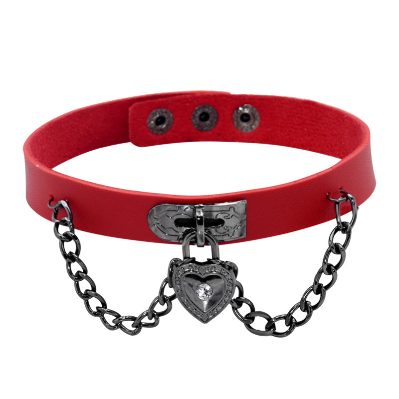 Heart lock leather collar