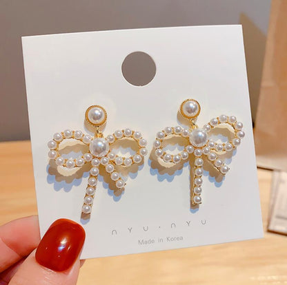 Bow pearl earrings for women