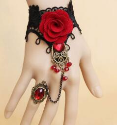 Pulsera vintage de encaje de metal con rosas rojas 