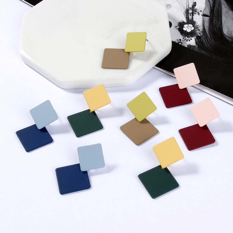 Lacquered geometric square earrings