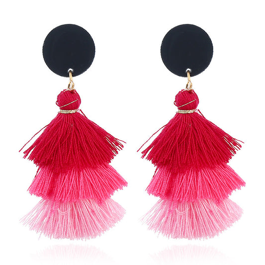 Versatile long exaggerated earrings are hot-selling.