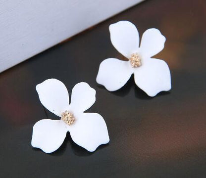 New flower earrings with Korean personality