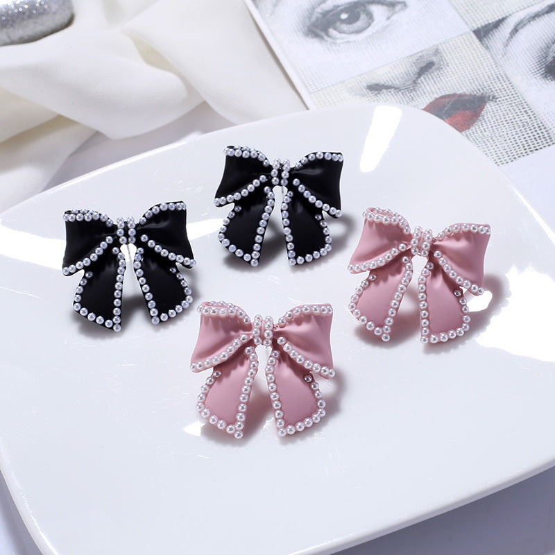 Girl bow stud earrings