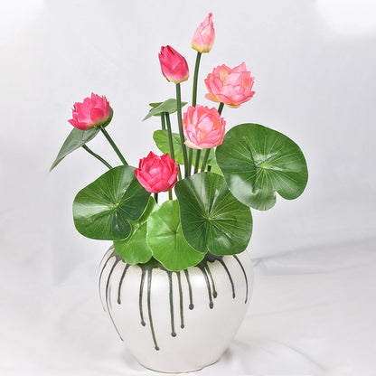 Simulation of small lotus, lotus leaf bouquet, small potted plant