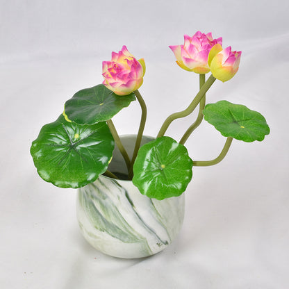 Simulation of small lotus, lotus leaf bouquet, small potted plant