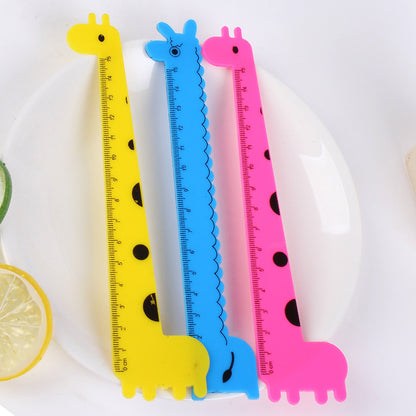 Creative Giraffe Ruler