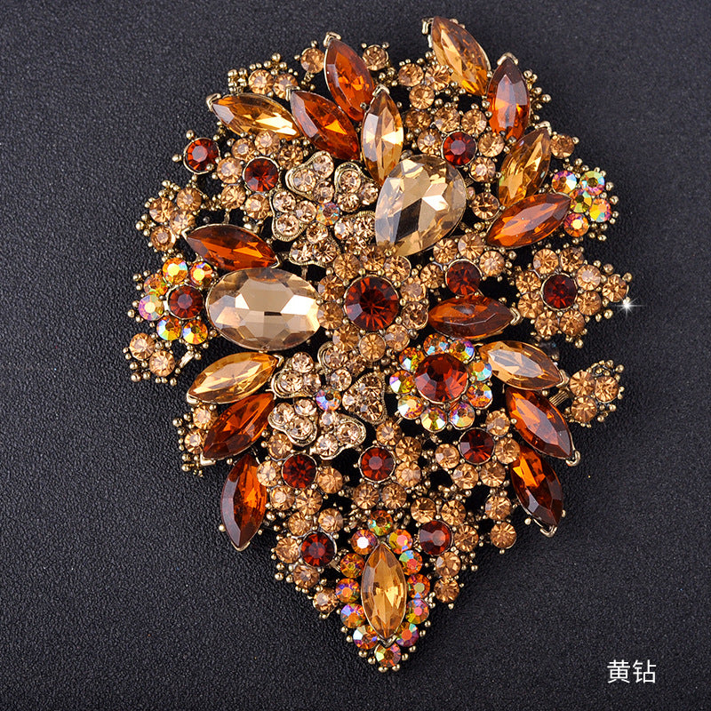 Colored Diamond Flower Alloy Brooch