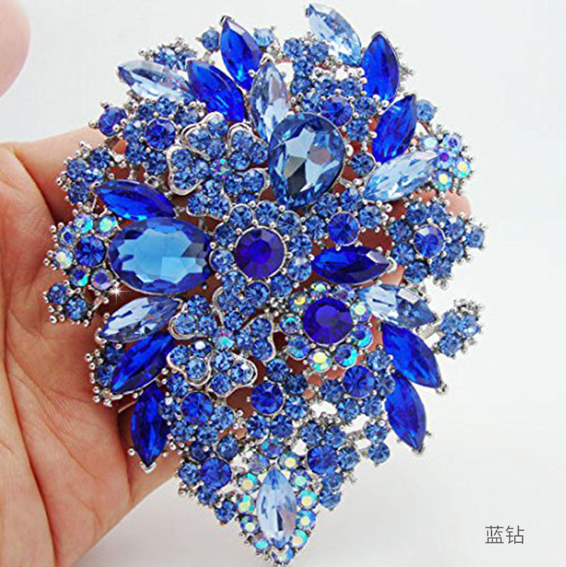 Colored Diamond Flower Alloy Brooch