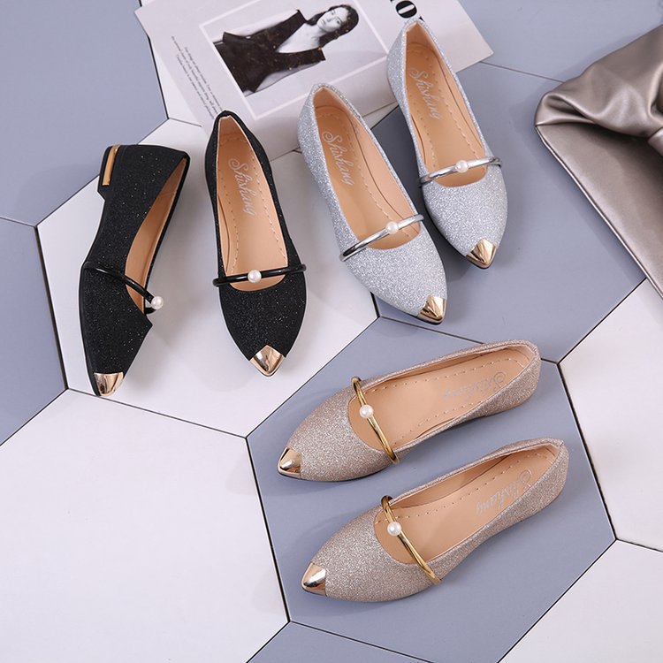 New women's shoes with pointed toe monos