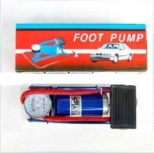 Small foot pump