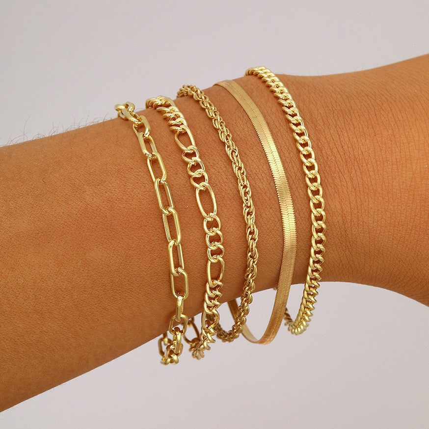 Metal chain set of 6 multi-layered bracelets