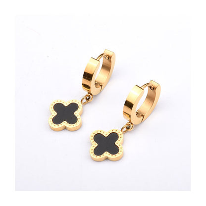 Ear buckle lucky four-leaf clover