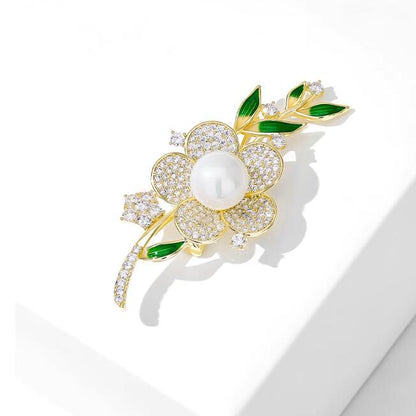 Literary light luxury flower brooch