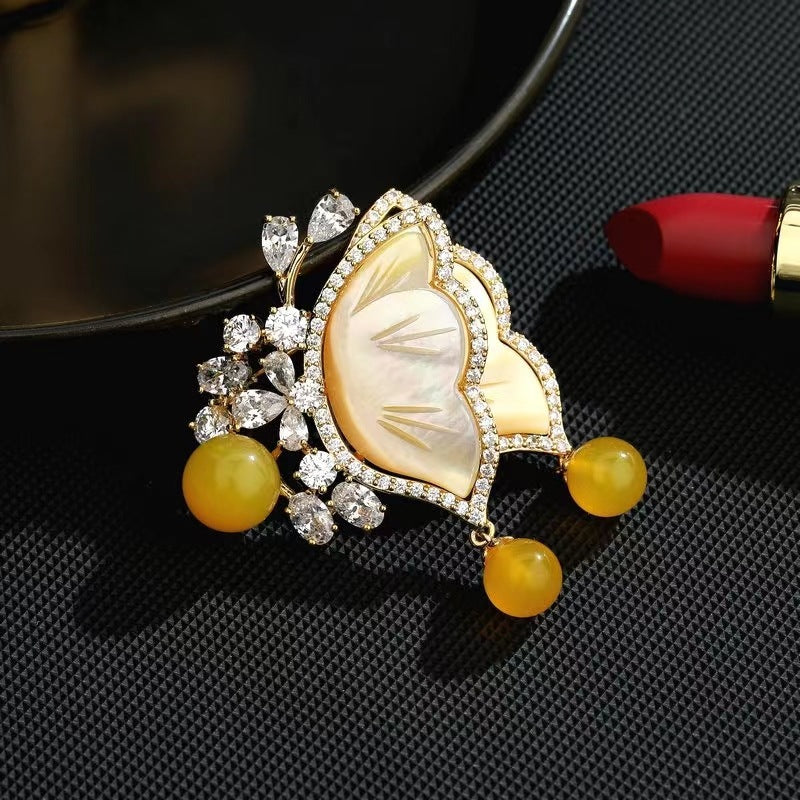 Wholesale of fringed brooch accessories