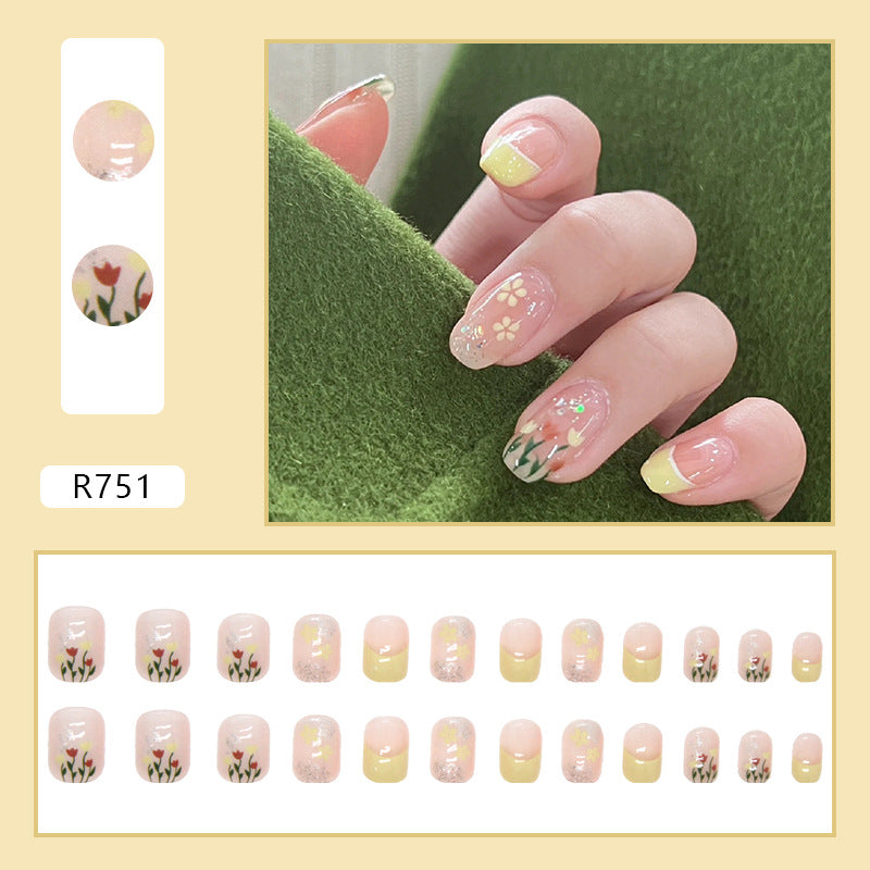 Heart Sweet Minimalist Nails