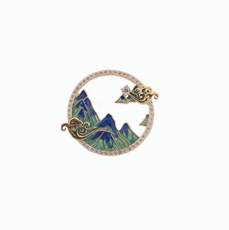 Thousand miles of rivers and mountains brooch