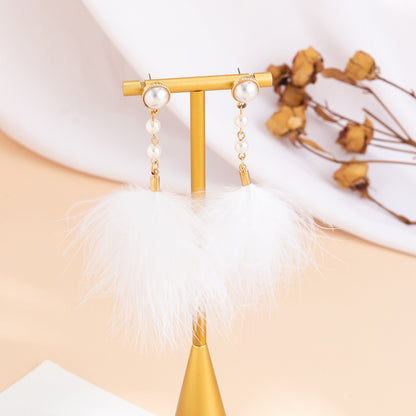 Feather fringed imitation pearl earrings