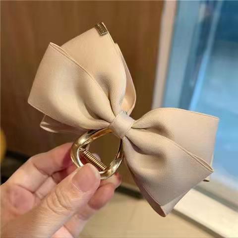 Large Bow Hair Clip