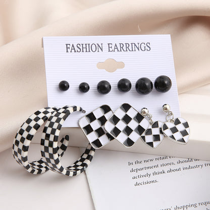 Black C-shaped stud earrings set of 6 pairs