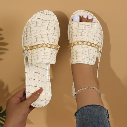 Toe chain slippers