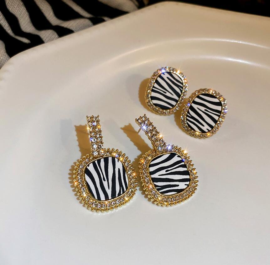 Geometric striped earrings