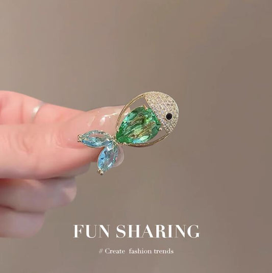 Diamond Fish Brooch Female