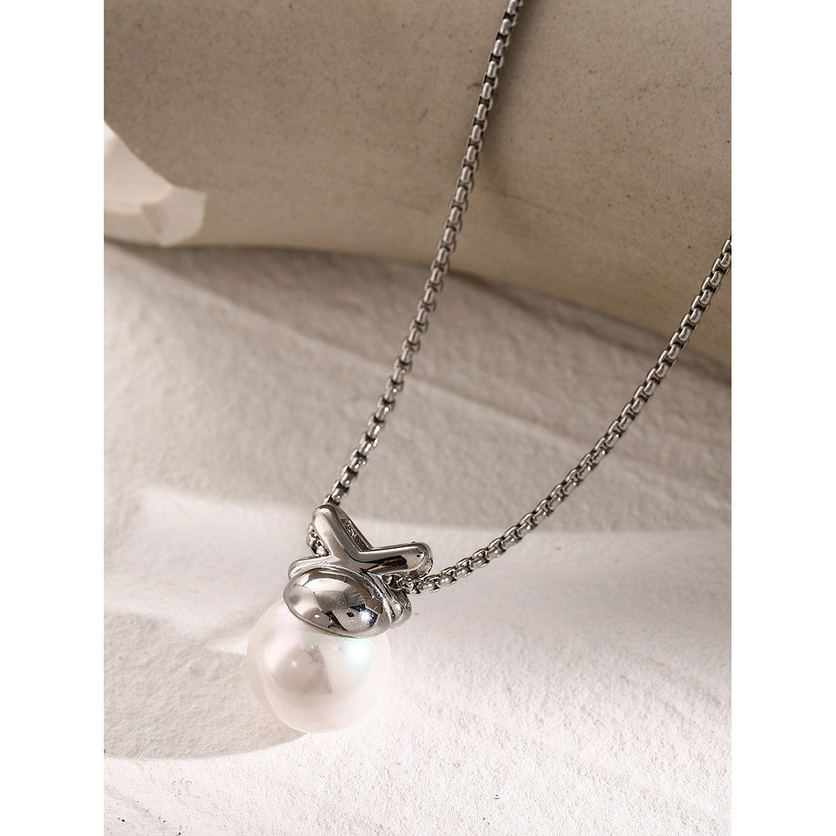 Large Pearl Pendant Necklace