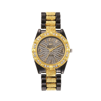 Diamond-Embedded Engraved Quartz Watch Unisex