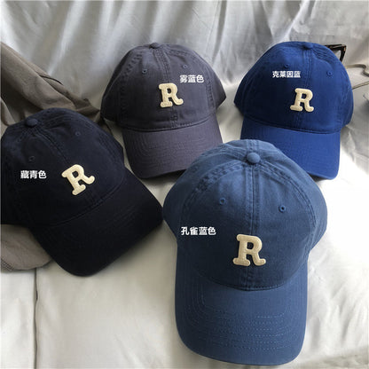 Gorra de béisbol con letras elegantes 