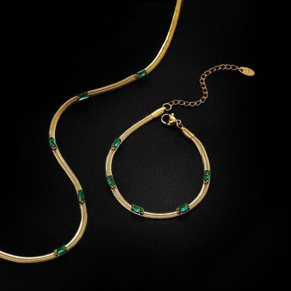 Emerald zircon necklace