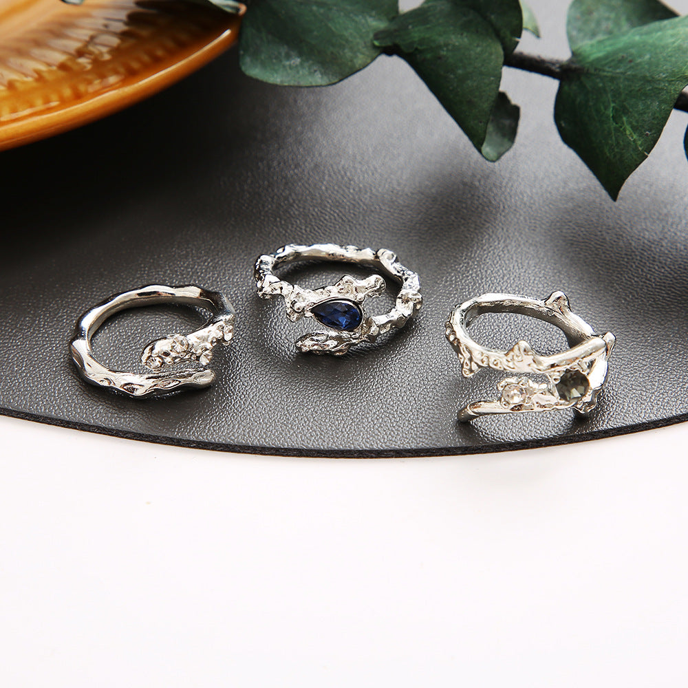 teardrop shaped ring diamond ring