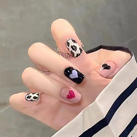 Cowskin Multicolor Heart Nails