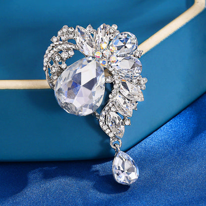 Crystal glass brooch fashion