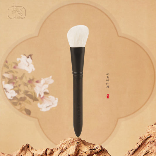 Yumo U05 Angled Contour Brush